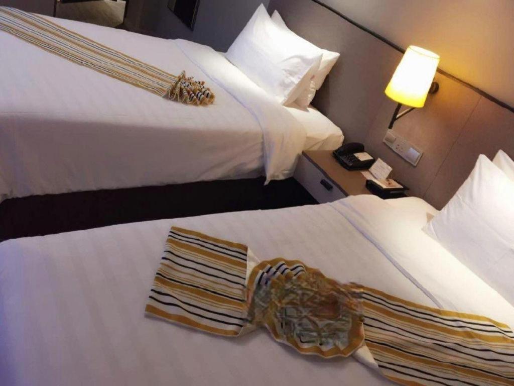 Home Inn Plus Shanghai New International Expo Center Yushan Road Yuanshen Sports Xangai Exterior foto